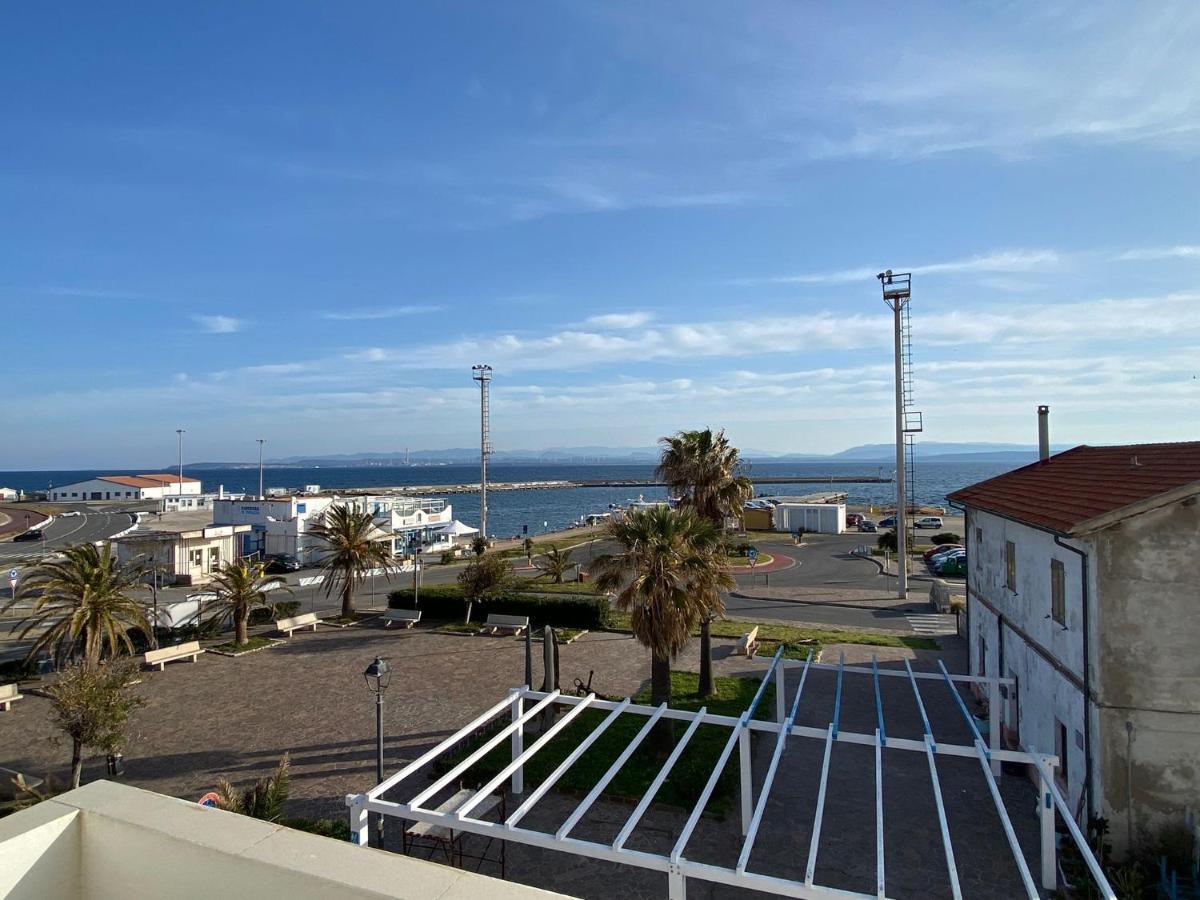 I Fenicotteri - Appartamenti Sul Mare Calasetta Exterior photo